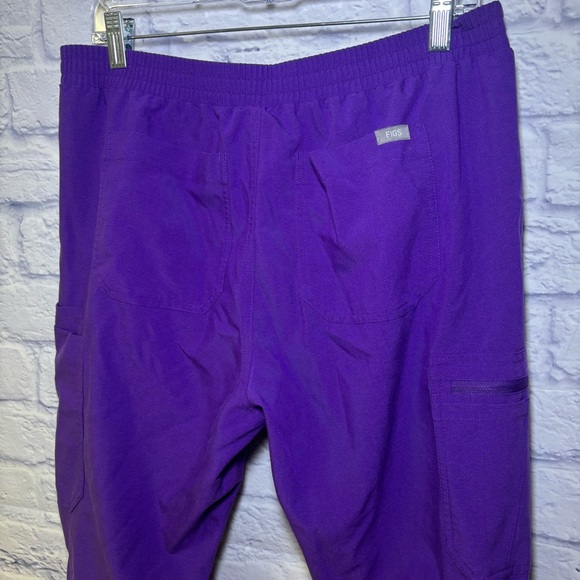 Women’s FIGS Yola Skinny Scrub Pants Digital Grape Size Large High Waisted - Picture 3 of 14